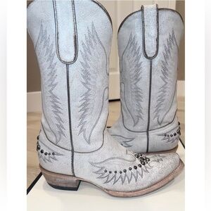 Idyllwind Western Boots with Studded Accents